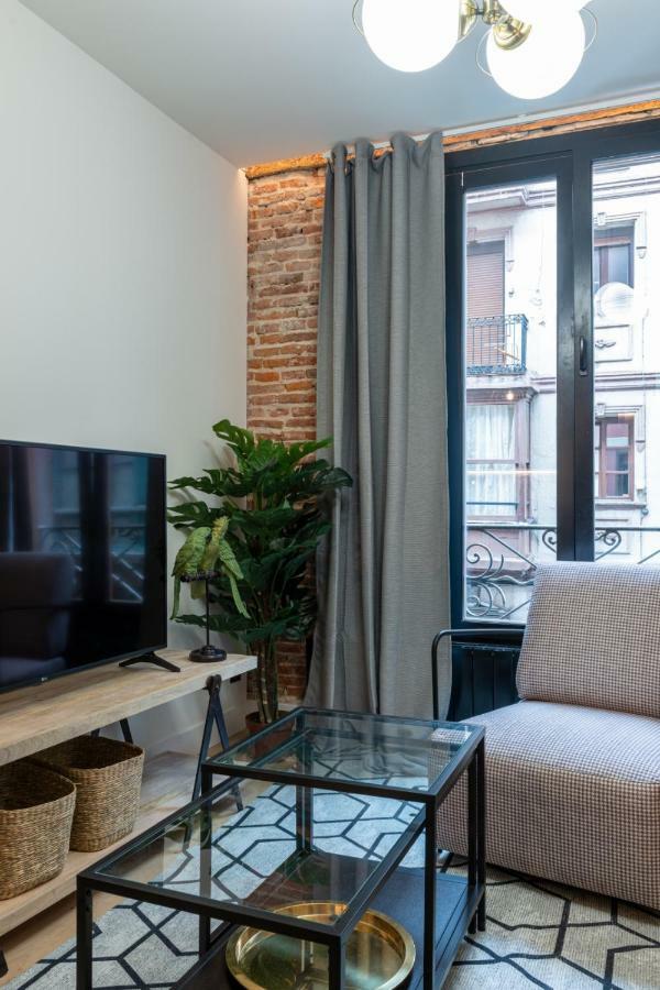 Safari Ac By Staynnapartments Bilbao Bagian luar foto