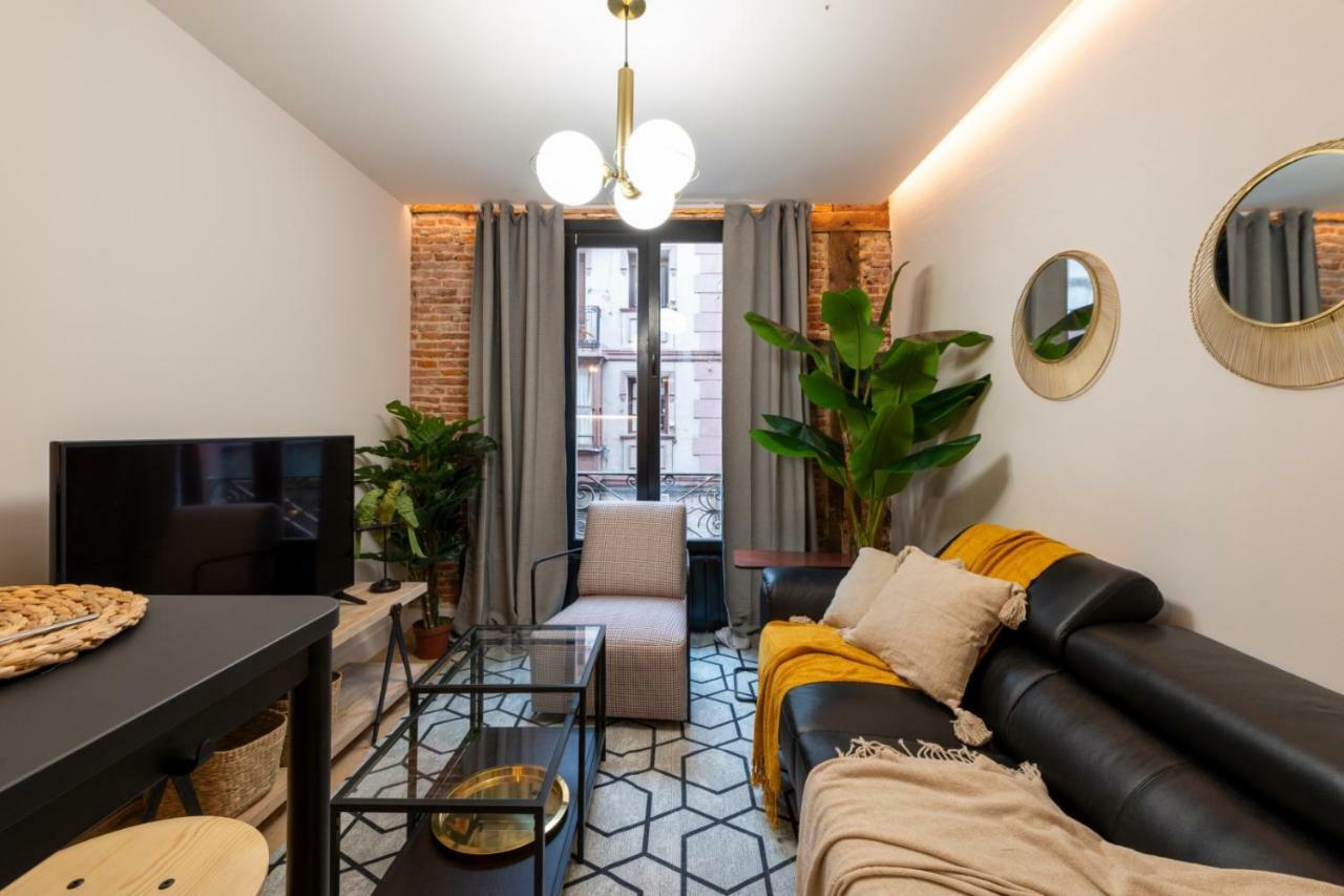 Safari Ac By Staynnapartments Bilbao Bagian luar foto